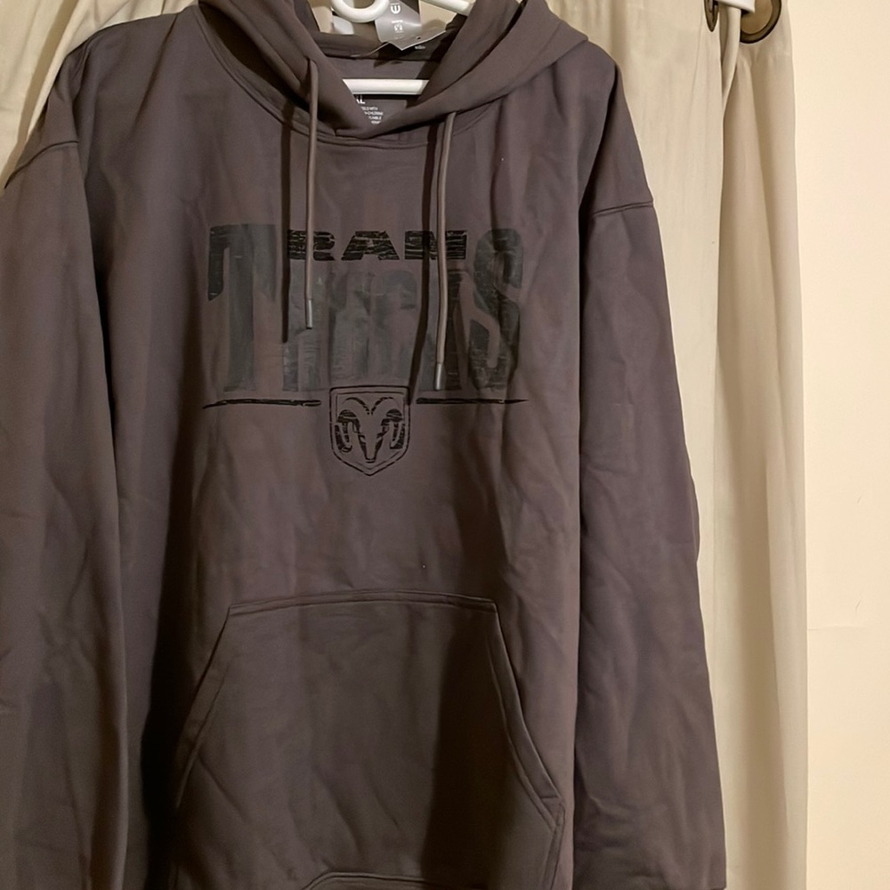 Men’s Ram hoodie